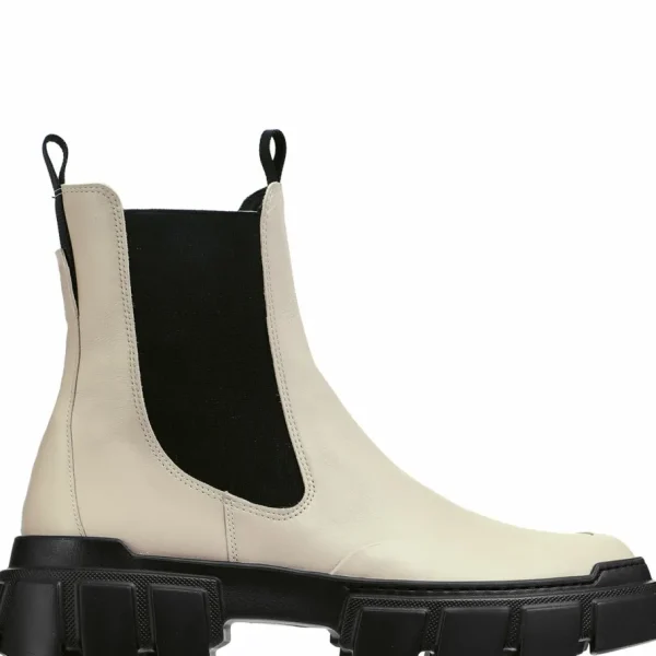 Högl Adventure Fashion